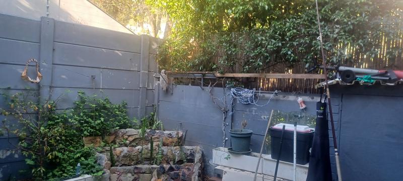 2 Bedroom Property for Sale in Lakeside Western Cape